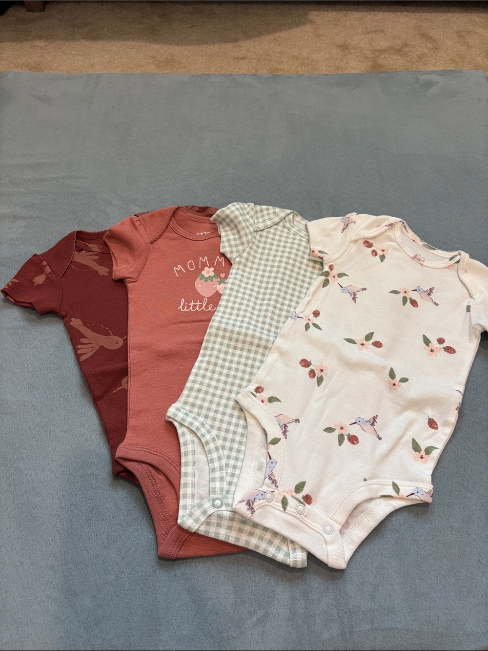 Carter’s Onesie 6m
